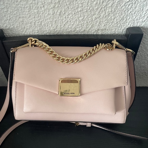 Michael Kors Medium size leather crossbody - Picture 1 of 8